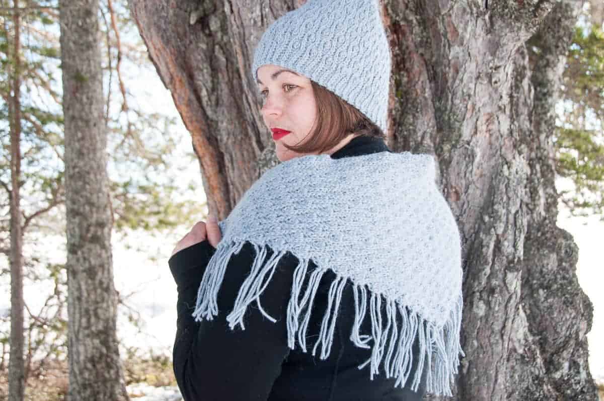 mitis shawl crochet pattern design