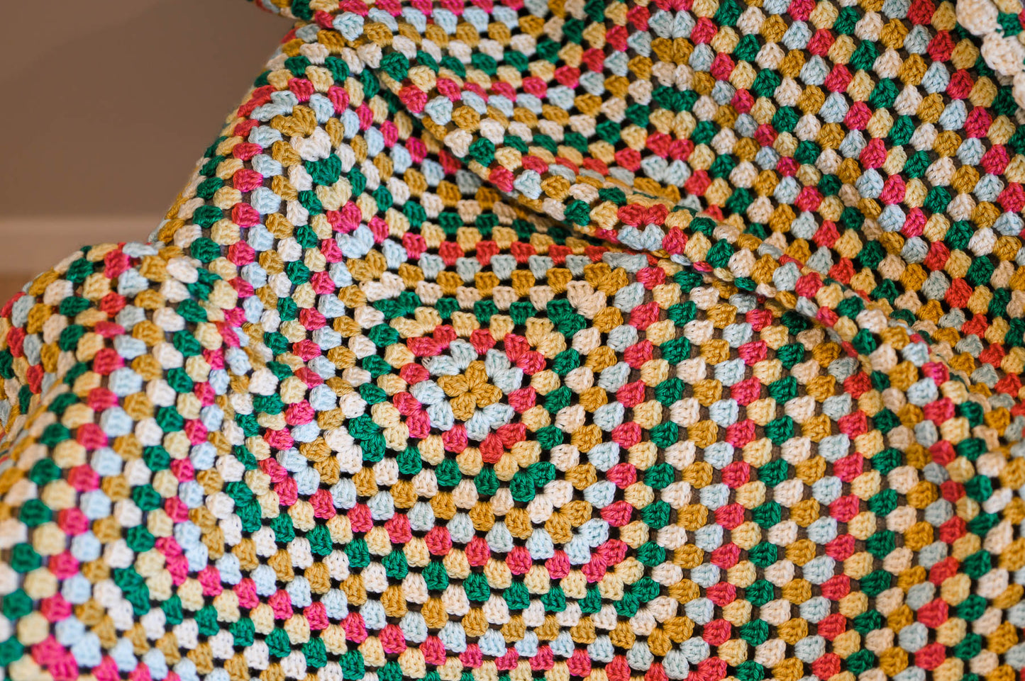 Continuous Granny Square Crochet Blanket Pattern