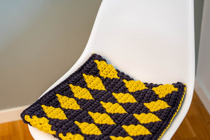 Mosaic Crochet Seat Pad Pattern