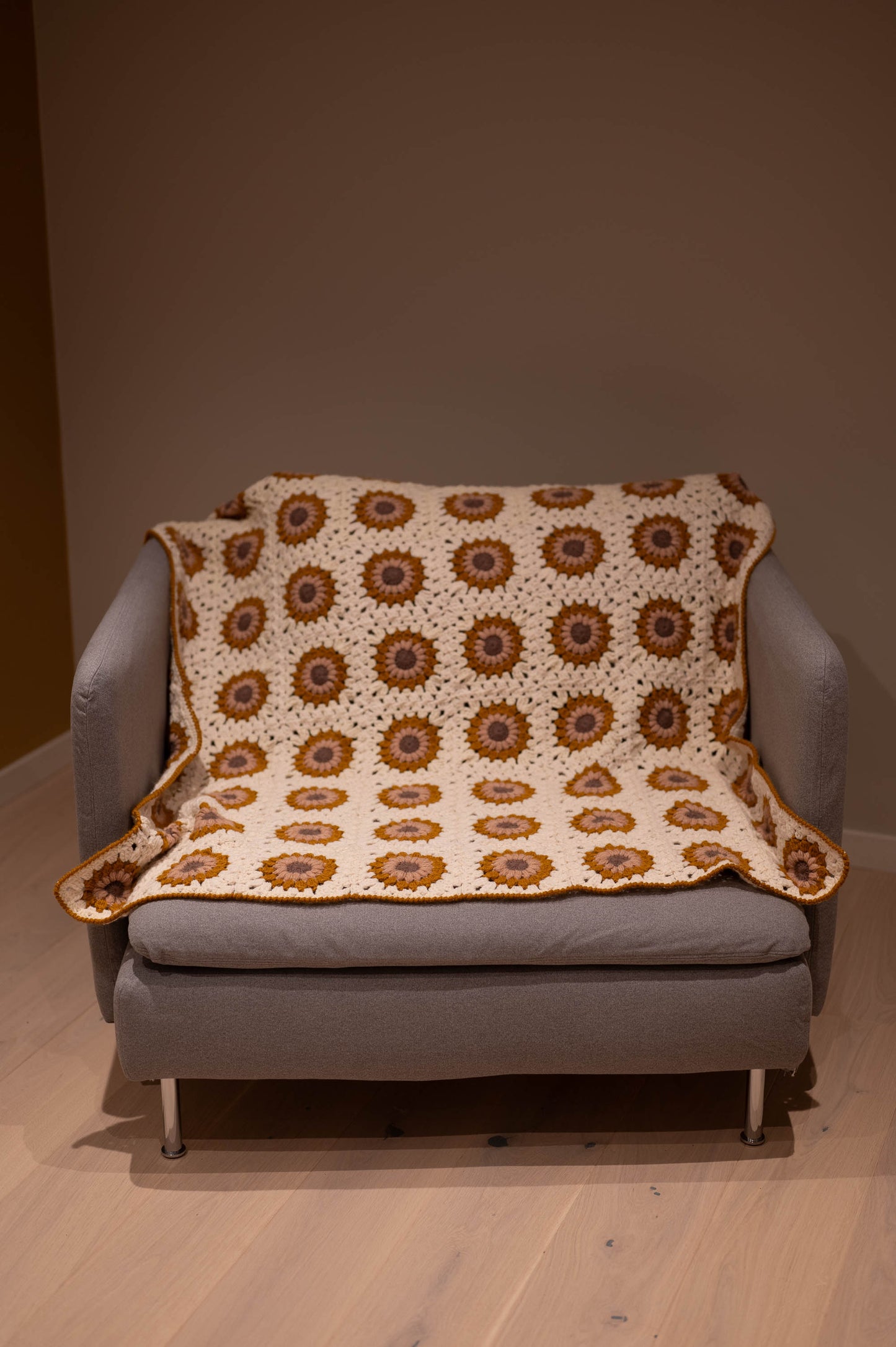 Crochet Sunburst Granny Square Blanket