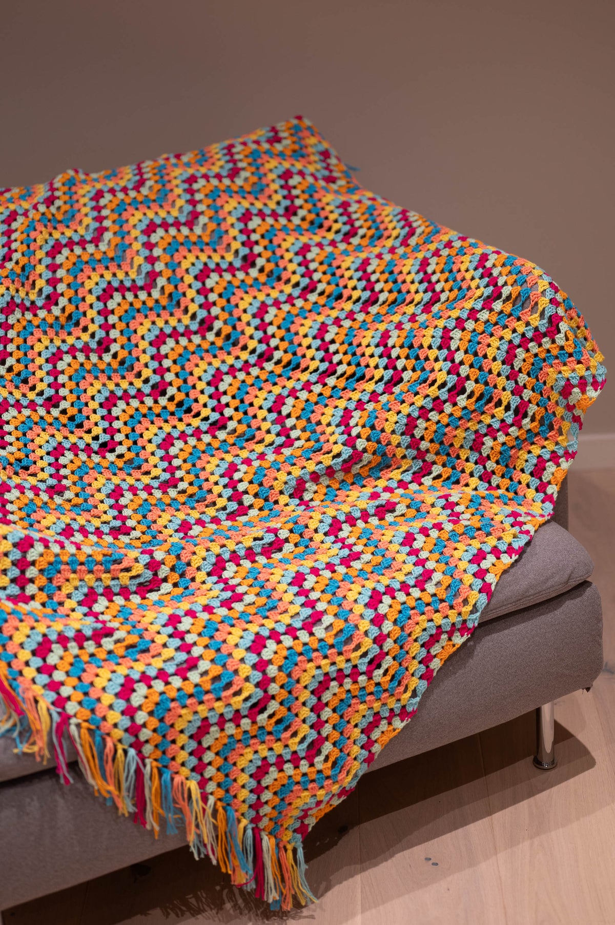 Zig Zag Granny Stitch Blanket Crochet Pattern