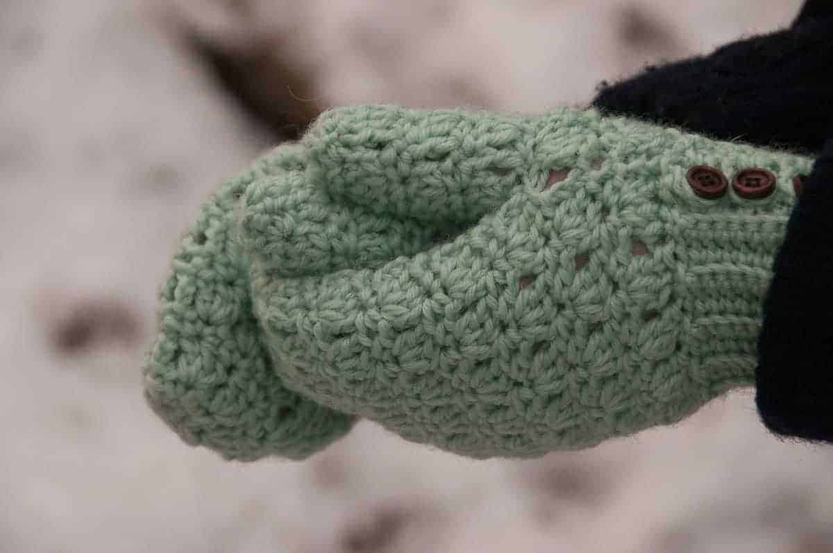 bellus winter bundle bellus mittens crochet pattern design