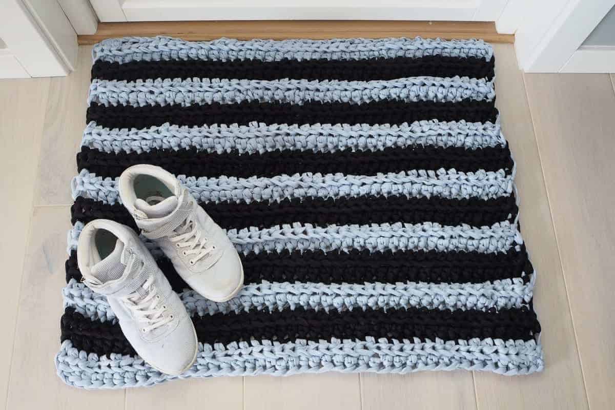 citus doormat crochet pattern design
