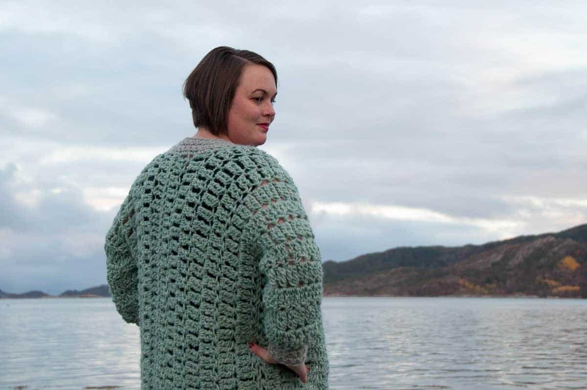 regelo cardigan crochet pattern design