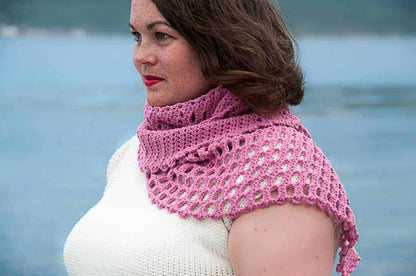 soft easy crochet shawl, feels like butta yarn, lion brand yarn, shawl modeled by the beach