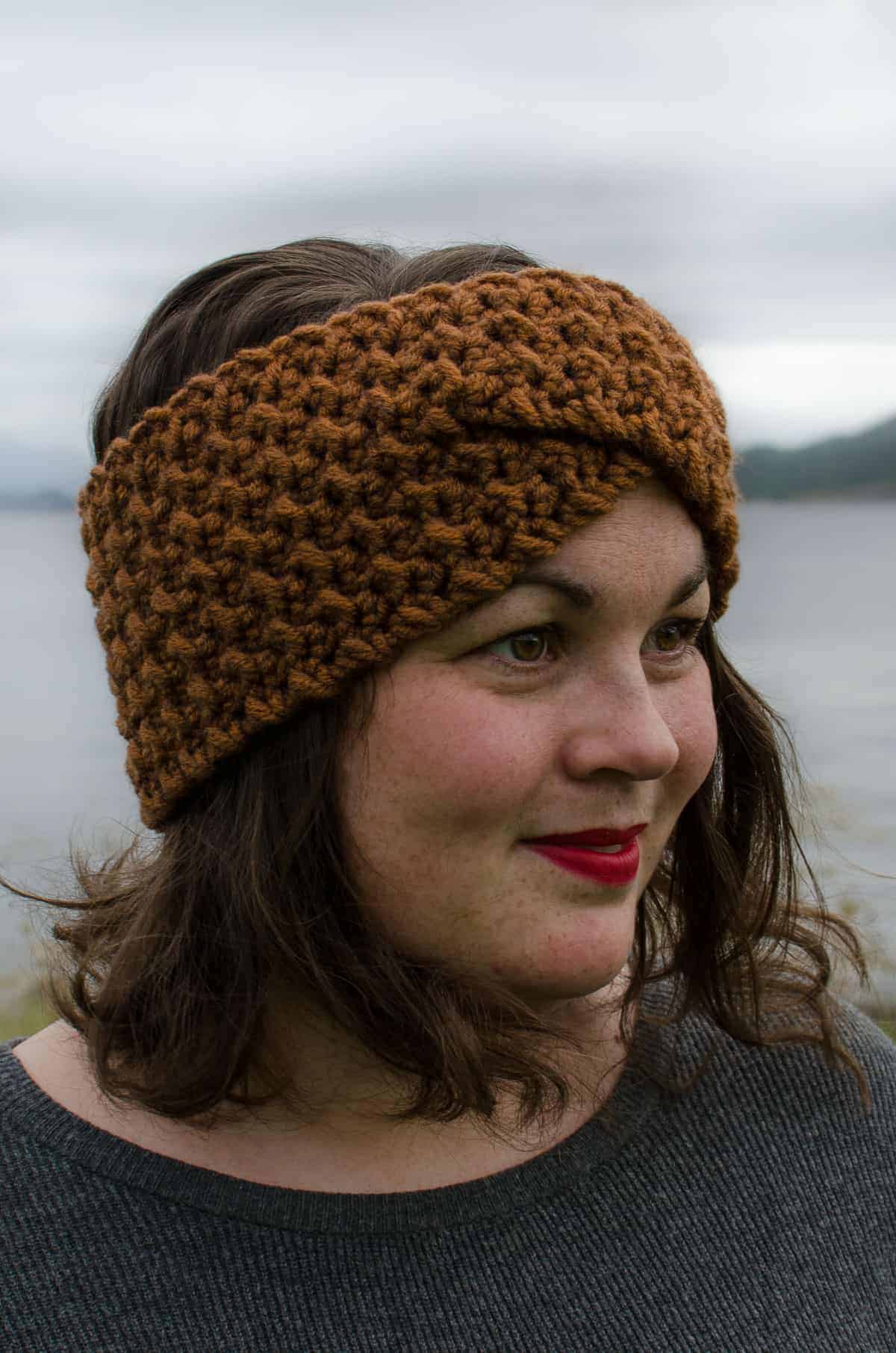 Pinecone Twist Headband Crochet Pattern