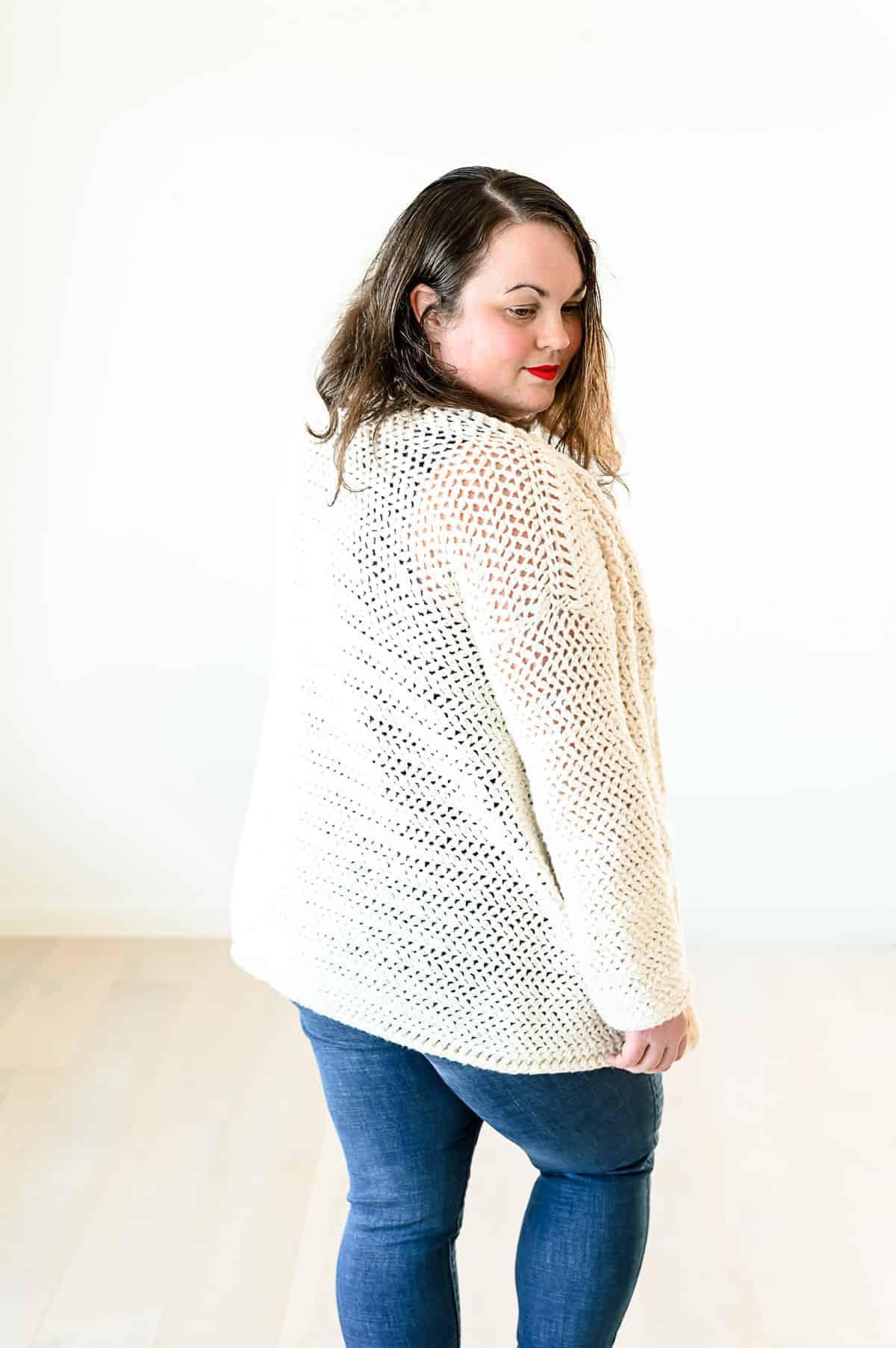 Women's Herringbone Stitch Crochet Cardigan Pattern – Joy of Motion Crochet